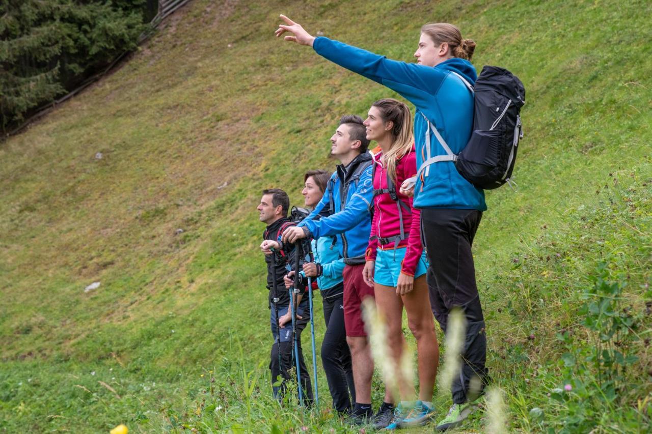 Berghotel Johanneshof Anterselva di Mezzo Luaran gambar